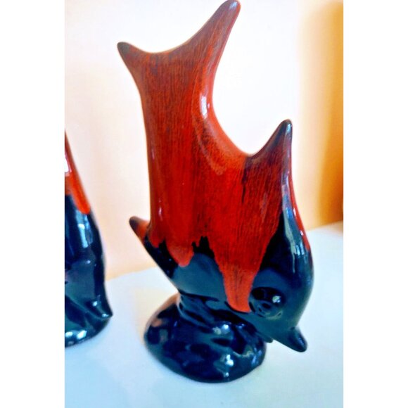 Canuck pottery Canada Angelfish Figurines(set of 2) Red Drip Glaze 8" tall - Picture 5 of 11